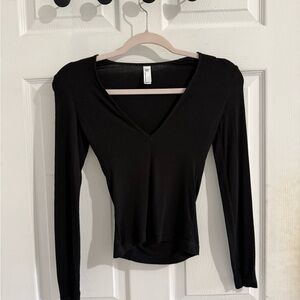 American Apparel Black Long Sleeve V-Neck Top